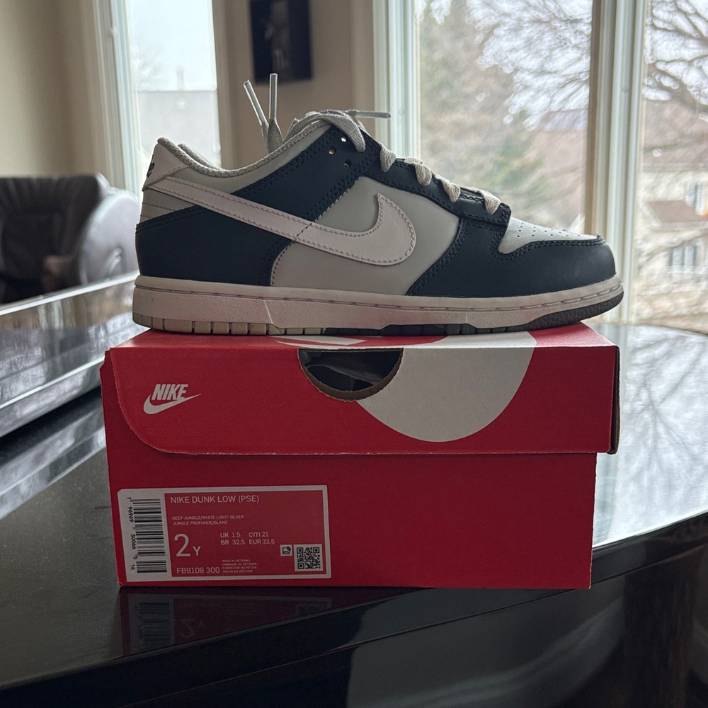 Nike Dunk Youth Sneakers - Green, Light Green and White
